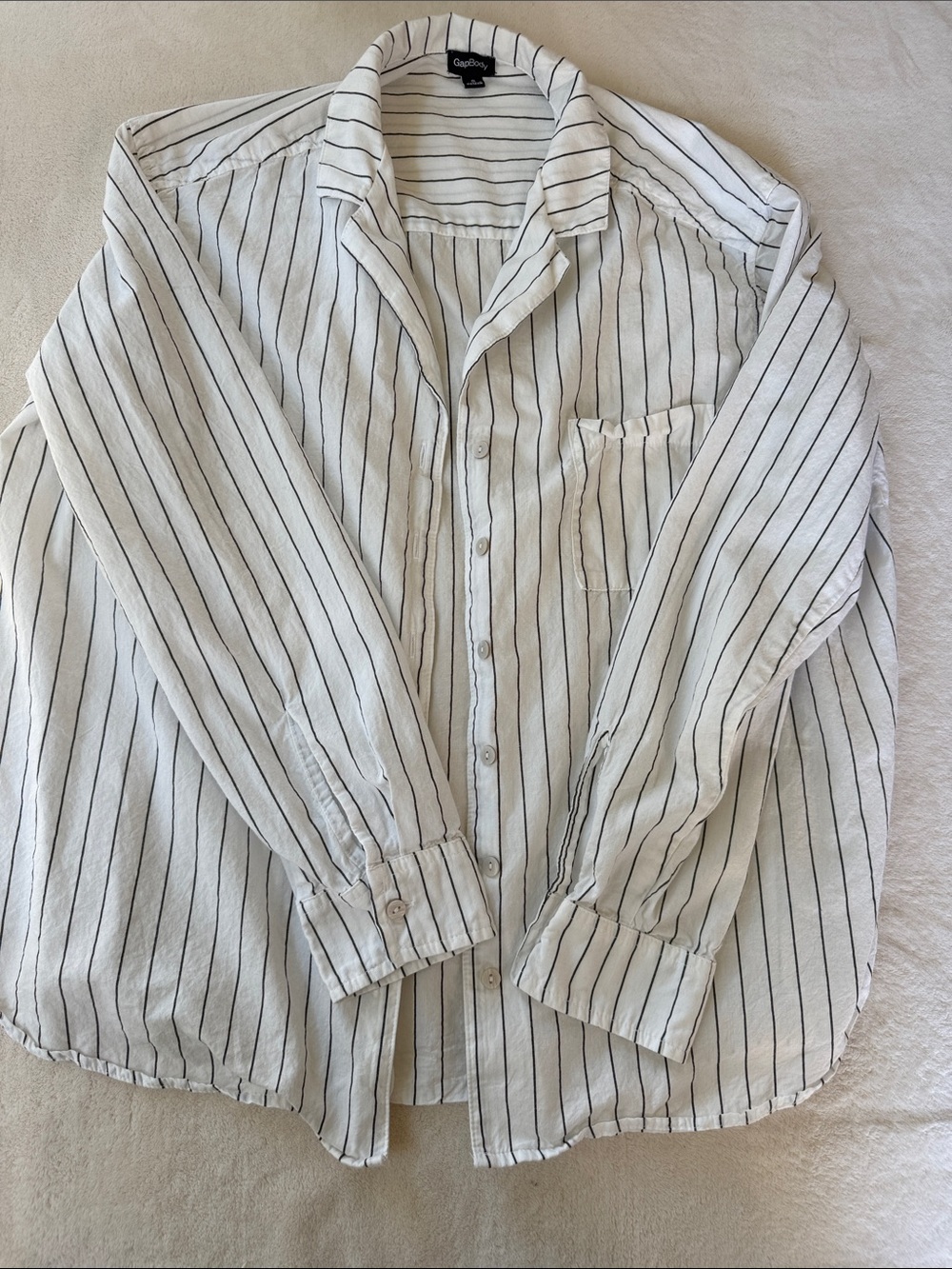 GAP White Shirt with Black Pinstripes - Men's Button-Down